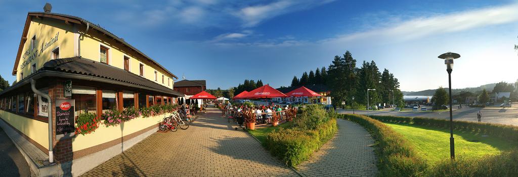 Hotel Admiral Lipno nad Vltavou Exterior foto